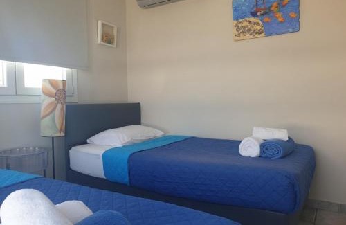 Pervolia Apartment | Periyiali Beach Sunset Suite A7