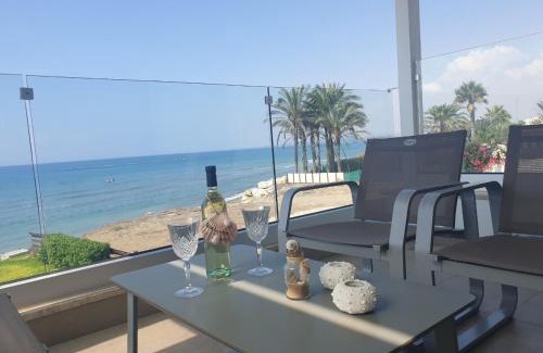 Pervolia Apartment | Periyiali Beach Sunset Suite A7