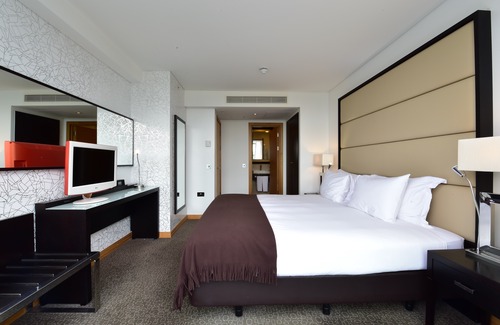 Queenstown Hotel | Pestana Chelsea Bridge Hotel