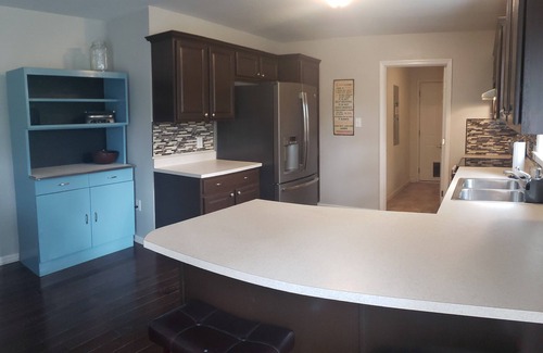 Shallotte House | Pet Friendly 3-Bedroom Fenced Yard Minutes to OIB