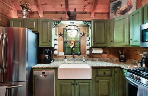 Sevierville Cabin | Pet Friendly! 3 Decks, Hot Tub, Fire Pit, Games, Views