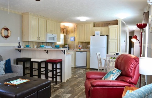Navarre Cottage | Pet friendly, affordable vacation rentals