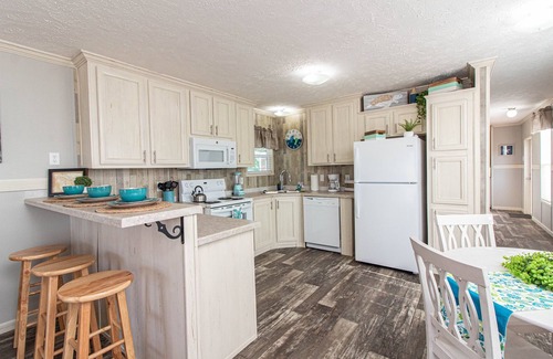 Navarre Cottage | Pet friendly, affordable vacation rentals