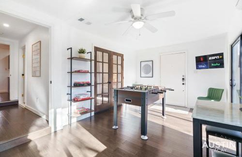 Windsor Park House | Pet Friendly ATX Escape with Game Room and Free Parking