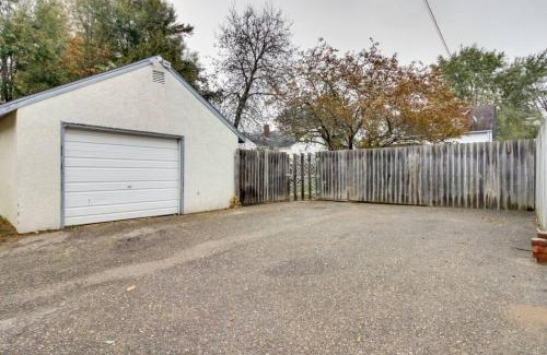 Brainerd House | Pet-Friendly Cottage in DWTN Brainerd