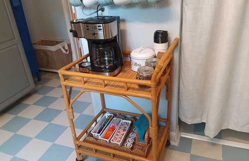 Warrington Cottage | Pet friendly,Fall Destination Cottage, near NAS