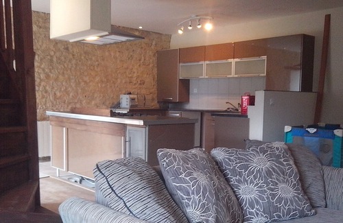 Saint-Coutant Cottage | Pet friendly-family friendly two bedroomed rural Gite in a quiet hamlet