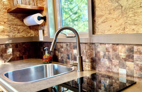 Rimrock Cabin | Pet Friendly Fully Fenced Cozy Casita near Sedona!