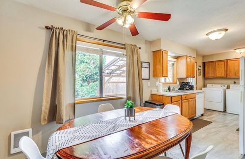 Forest Grove House | Pet-Friendly Gem w/Ping-Pong Table in Oregon!