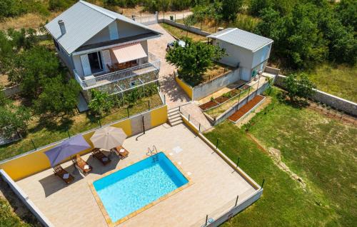 Policnik House | Pet Friendly Home In Murvica Gornja