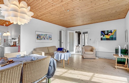 Vejlby Risskov House | Pet friendly home in Risskov with WiFi