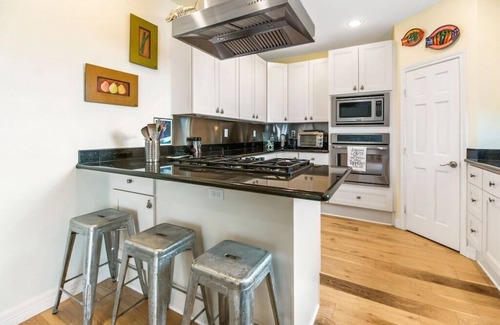 Cedar Lane House | Pet Friendly Home on ICW w/Beach View & Pool!