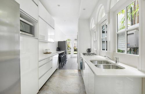 Paddington House | Pet Friendly Paddo Terrace