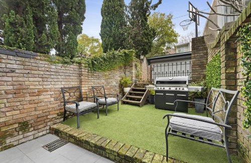 Paddington House | Pet Friendly Paddo Terrace