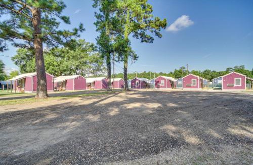 Picayune House | Pet-Friendly Picayune Tiny Home about 4 Mi to Downtown