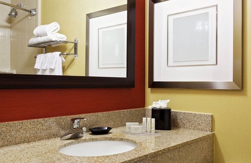 Brookhollow Hotel | Pet-Friendly Retreat Perfect for Family Fun in Houston | Close to Art Car Museum