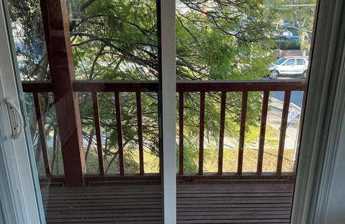 Lamanda Park House | Pet friendly-Rose Parade route-2-bedroom house walk to PCC, Cal Tech