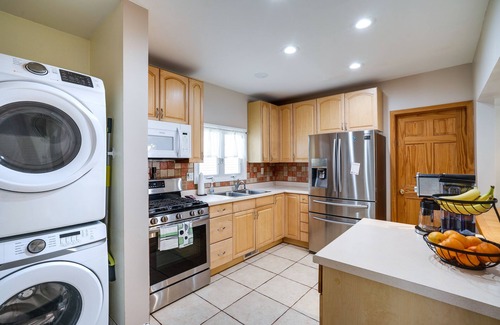 Merriam Park House | Pet-Friendly Saint Paul Home Near Allianz Field!