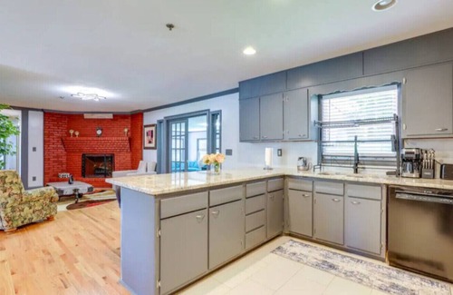 Candler-McAfee Apartment | Pet-Friendly Spacious Backyard BBQ Grill