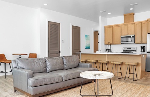 Port St. Joe House | Pet Friendly - Steps to Marina - Mint Julep