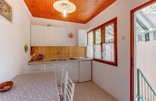 Veli Losinj Apartment | Pet-Friendly Studio for Two