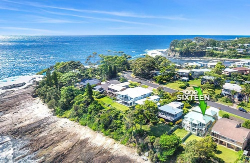 Malua Bay House | Pet-Friendly Waterfront Retreat | Malua Bay Beauty