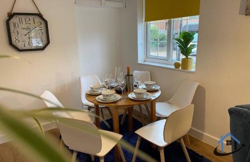 Twywell House | Petham Cottage Stanwick 2 bed sleeps 6