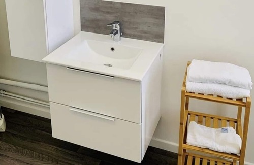 Wimille Apartment | Petit F1 Proche Plage 2 Pers