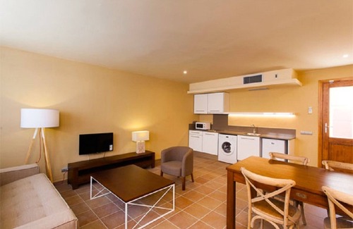 Pals Apartment | PETIT PALS - LLAFRANC