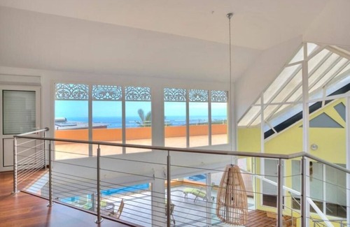 Petite-Ile Villa | Petite Ile - Architect-design villa 4* - 6 people - 3 bedrooms - Swimming pool