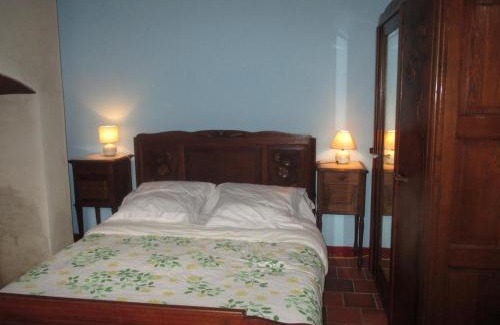 Montoldre House | Petite maison à la campagne - Animaux acceptés - FR-1-489-170