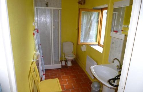 Montoldre House | Petite maison à la campagne - Animaux acceptés - FR-1-489-170