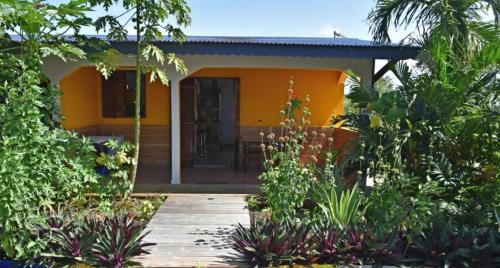 Anse-Bertrand House | Petite maison toute équipée pour déconnexion en pleine nature