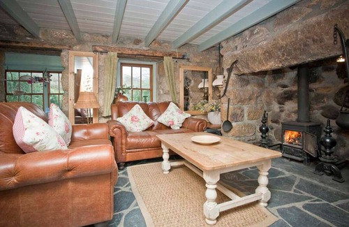 Sennen Cove Cottage | Petra, Beach Cottage, Great Sea Views, Garden