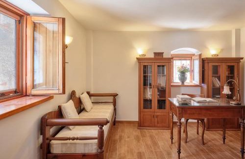 Kardamyli House | Petreas Castle