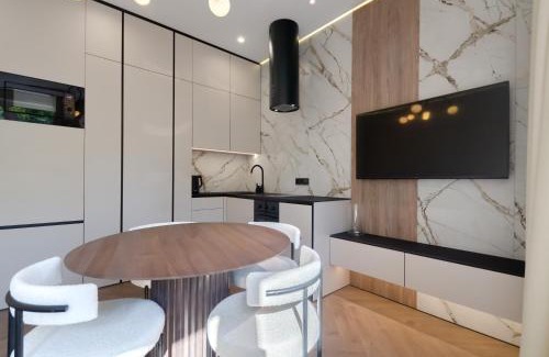 Pechers'kyi District Apartment | Petrovdom 02-76B Luxury Living in RC Pechersk Plaza, Mykhaila Boichuka 19-А
