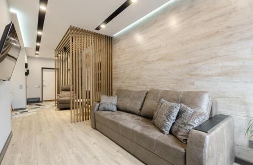 Kyiv Apartment | Petrovdom 52,67,205,213 in smart apartments in New York Concept House
