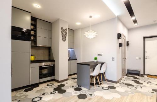 Kyiv Apartment | Petrovdom 52,67,205,213 in smart apartments in New York Concept House