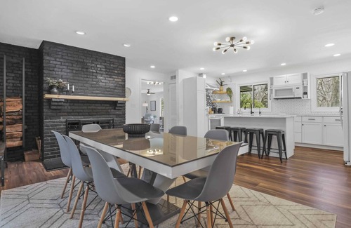 Loves Park House | Pets | Families & Groups | Fireplace | Game Room