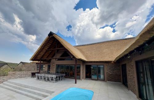 Bela-Bela House | Pezulu Lodge