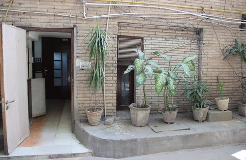 New Delhi House | PG NESTAWAY-Budget Double Room E