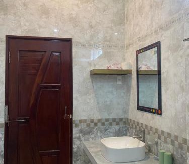 Chau Thanh House | Phòng VIP Xông Hơi View hồ bơi