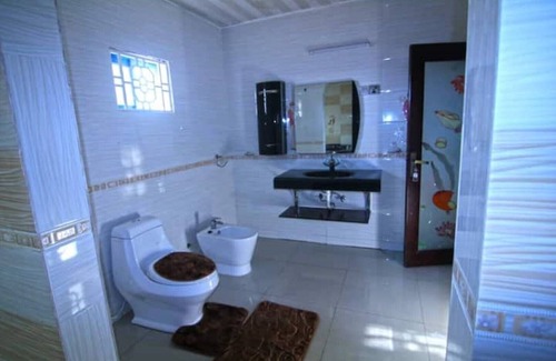 Waterloo Hotel | PhaGibs Inn