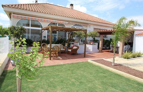Riumar Villa | PHENOMENAL VILLA + PRIVATE POOL, IN RIUMAR (Ebro Delta) 10 people