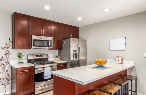 New Northtown House | Phoenix Mountain Preserve Retreat