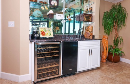 Orange Beach Condo | Phoenix West by Brett/Robinson Vacations