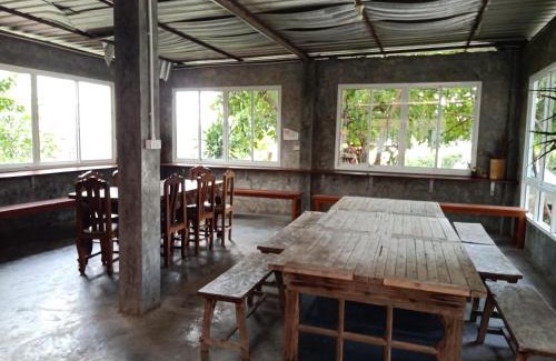 Ban Tom House | Phumchan Place Hotel