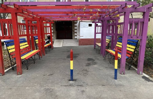 Sector 4 Apartment | Piatra Sudului Host