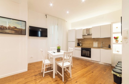 Quartiere XVII Trieste Apartment | Piazzetta Romana Luxury House