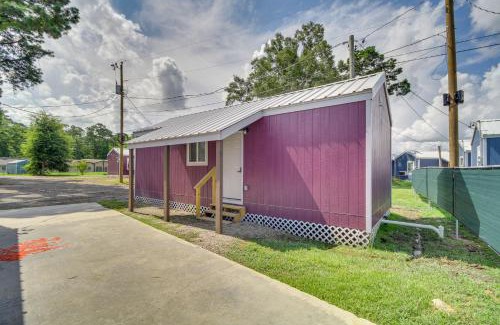 Picayune House | Picayune Tiny Home Rental about 11 Mi to Space Center!